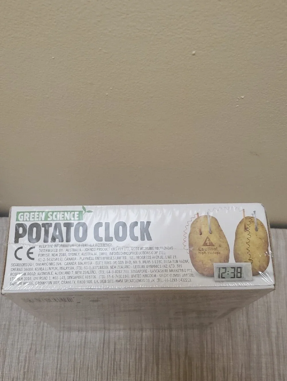 Green Science Potato Clock and Tin Can Robot Bundle